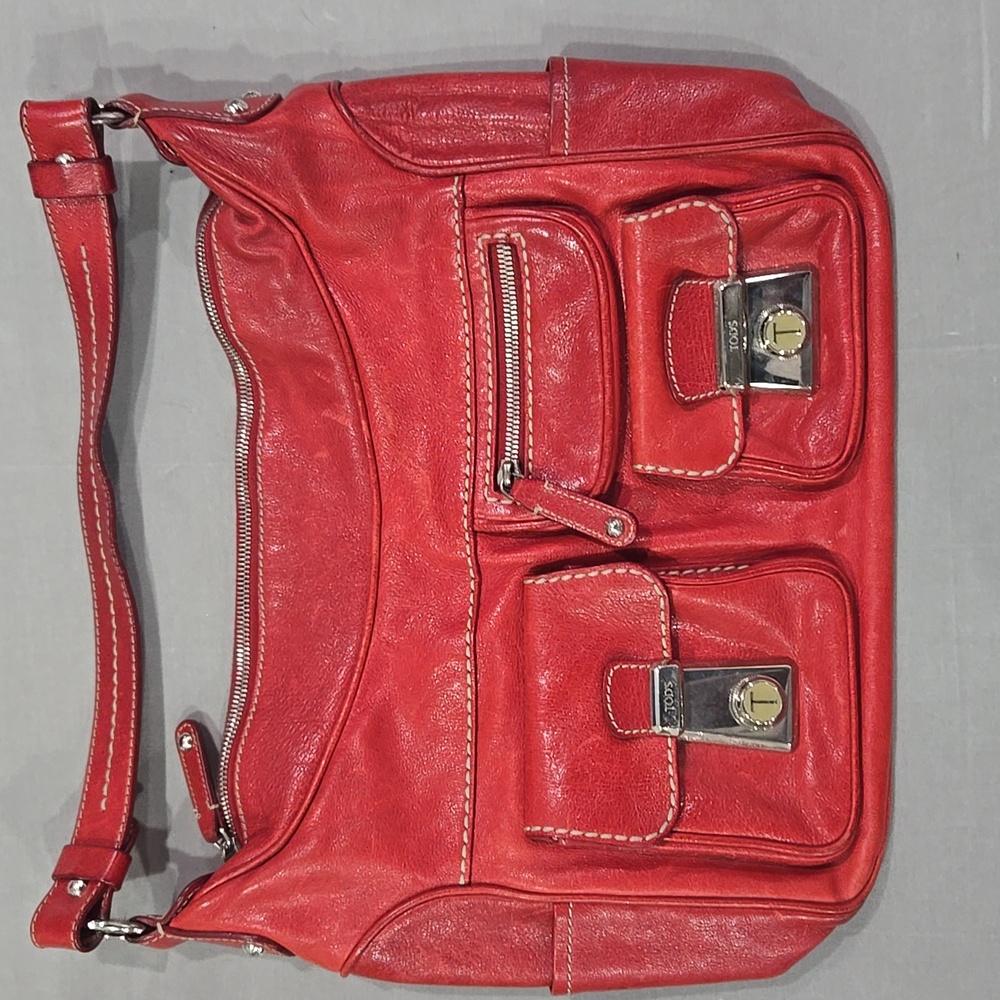 Tod's Red Leather Shoulder Bag